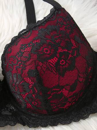 1 件大码蕾丝钢圈文胸内衣，提升