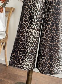 Soleia Bộ 2 áo khoác cardigan họa tiết da báo đi nghỉ cho nữ, áo ba lỗ không tay và quần ống đứng cạp chun, có thể mặc ở trong nhà hoặc ngoài trời, quần áo nữ mùa thu, trang phục lễ tạ ơn cho nữ, bộ đồ mùa thu cho nữ, bộ đồ da báo, bộ đồ hai mảnh mùa thu, quần áo giáng sinh cho nữ, trang phục Halloween, quần áo Hippie, trang phục hòa nhạc cho nữ, quần áo nghỉ ngơi trong thành phố, bộ đồ hai mảnh thường ngày - Nhiều màu - Xem 6