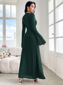 Modelyn Women Solid Color Crew Neck Long Sleeve Twist Detail Casual Long Dress Long Evening Dresses