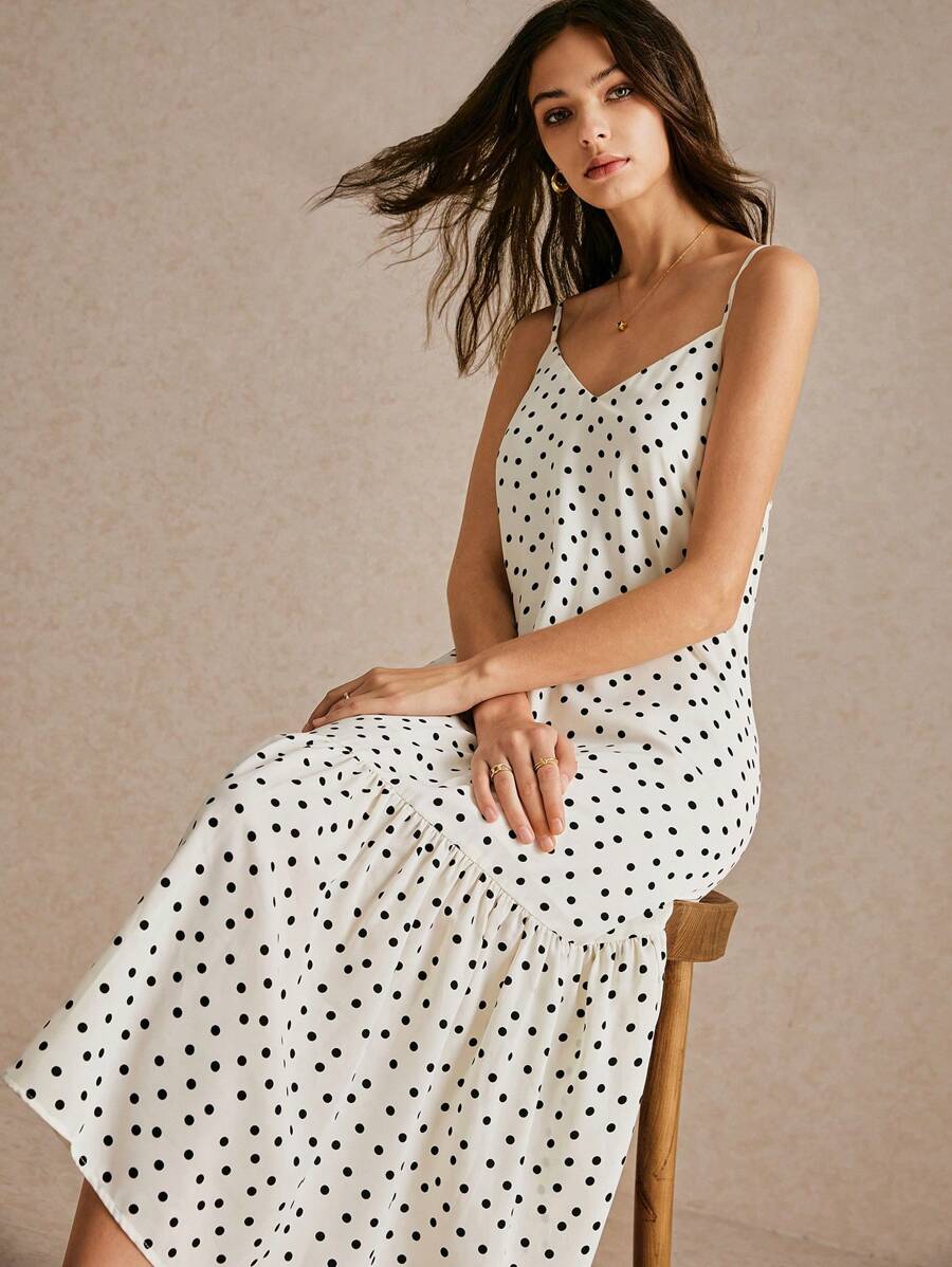 Poéselle 女式秋季圆点印花荷叶边下摆休闲连衣裙、女式白色连衣裙、优雅连衣裙、女式办公室着装、老款风格、超大扩展下摆、极简主义荷叶边下摆摇摆细肩带吊带连衣裙、优雅、轻松别致、布里奇顿、纯色、万圣节派对连衣裙、时尚、优雅、休闲、简约日常、毛衣裙、白色、白色女式连衣裙、婚纱、晚礼服、女式超长连衣裙、正式连衣裙 - 白色 - 查看 1