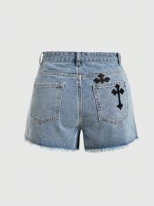 ROMWE Grunge Punk Cross Embroidery Raw Hem Denim Shorts, School - Light Wash - View 2