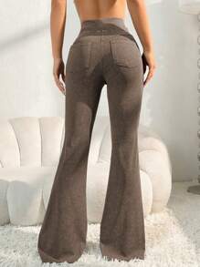 Easithlete 女式高腰喇叭牛仔裤-外观瑜伽裤，带口袋，适合运动、休闲、健身、锻炼、通勤、提臀（随机做旧效果） - 咖啡棕 - 查看 5