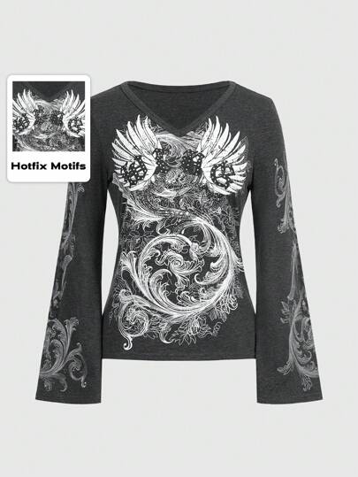 Grunge Punk Women's Letter Printed V-Neck Flare Sleeve T-Shirt, School