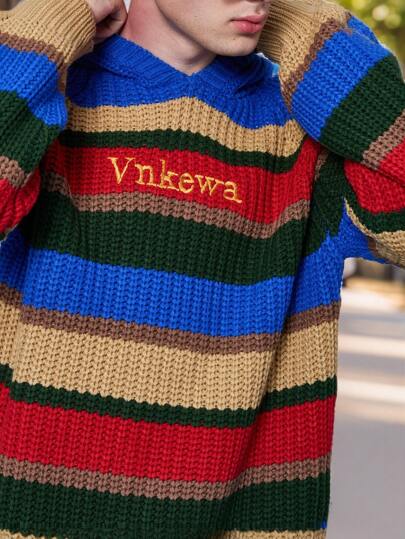 Manfinity Roghcode Suéter con capucha con diseño de rayas y estampado de letras para hombres