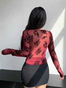 DAZY 情人节红色花卉全印花网眼袖女式 T 恤透明长袖女式上衣，秋季女装 - 酒紅色 - 查看 5