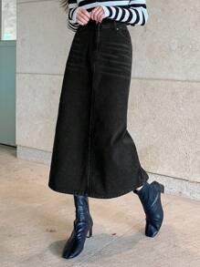 DAZY Chân váy denim dáng ôm màu trơn có túi, cài nút. - màu đen - Xem 3