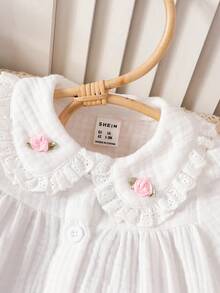 SHEIN Newborn Baby Ruffled Collar Long Sleeve Dress With 3D Butterfly Decor - White - View 4