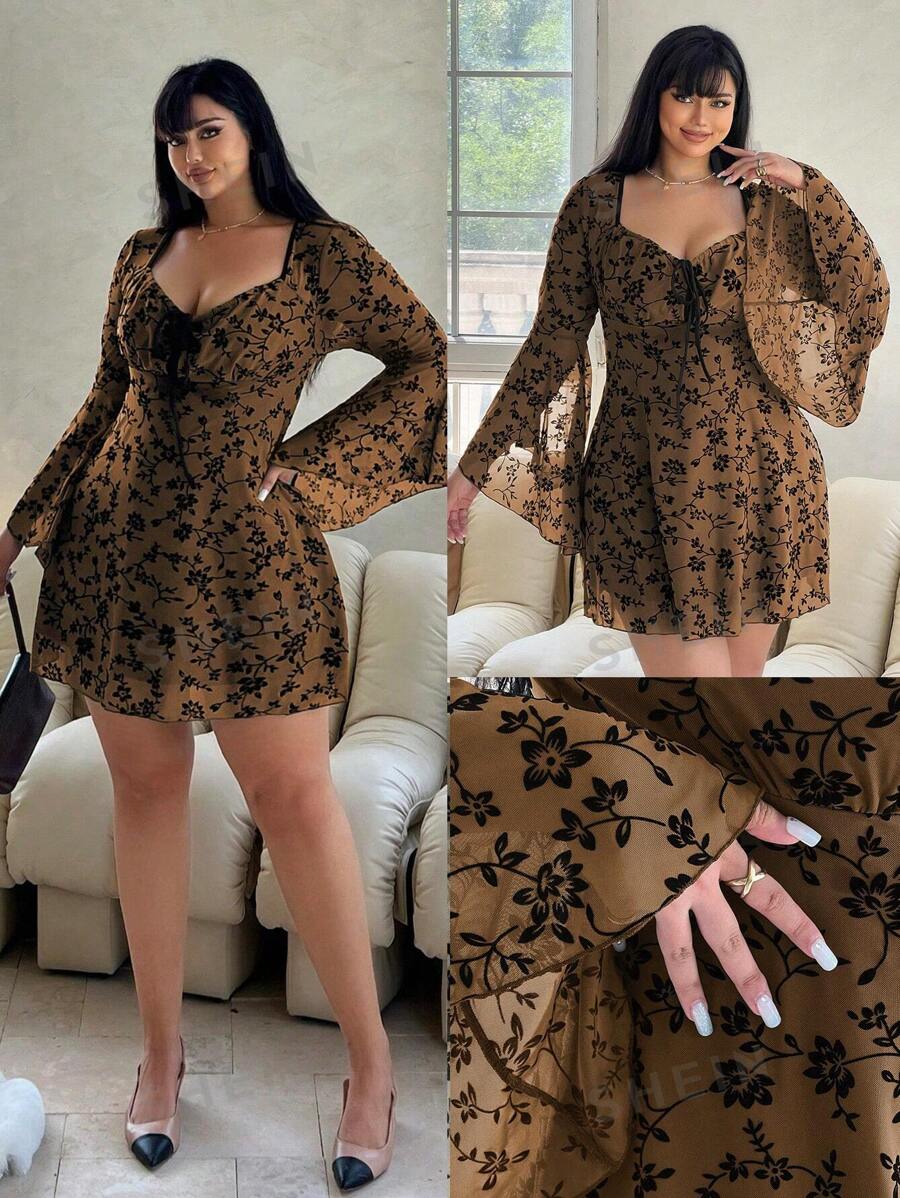 Flirla Vestido corto de moda con cuello de corazón, mangas acampanadas y estampado floral para mujer de talla grande