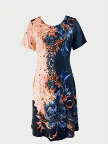 SHEIN LUNE 女士圆领短袖印花简约休闲短裙 - 彩色 - 查看 3