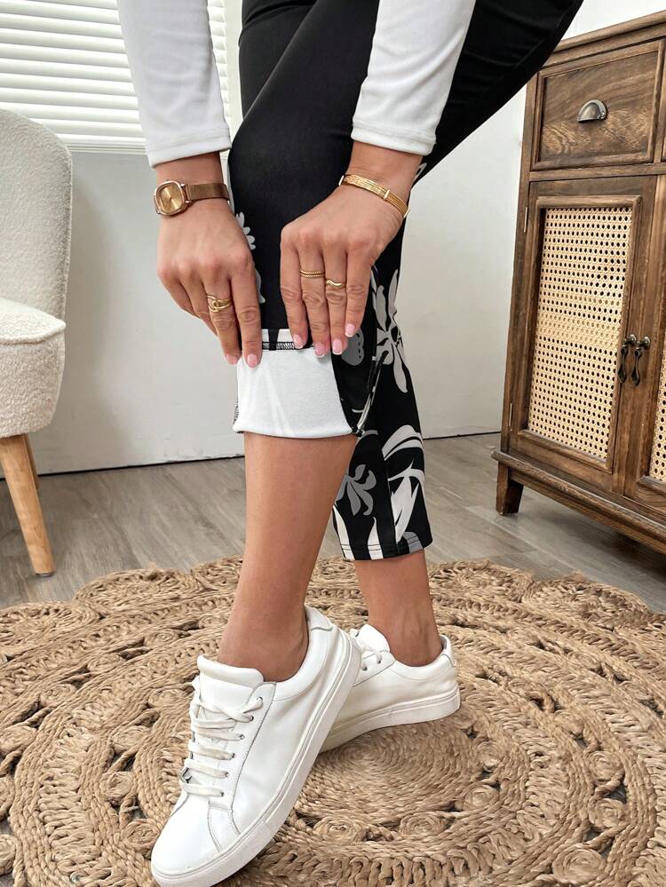 Plus Size Women Pocket Plant Print Skinny Casual Pants