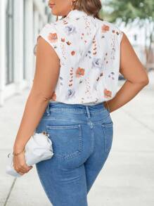 SHEIN LUNE Plus Size Women's Summer Floral Print V-Neck Short Sleeve Bodysuit Holiday Outfit - Khaki - View 2