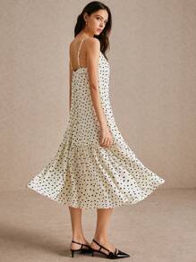 Poéselle 女式秋季圆点印花荷叶边下摆休闲连衣裙、女式白色连衣裙、优雅连衣裙、女式办公室着装、老款风格、超大扩展下摆、极简主义荷叶边下摆摇摆细肩带吊带连衣裙、优雅、轻松别致、布里奇顿、纯色、万圣节派对连衣裙、时尚、优雅、休闲、简约日常、毛衣裙、白色、白色女式连衣裙、婚纱、晚礼服、女式超长连衣裙、正式连衣裙 - 白色 - 查看 2