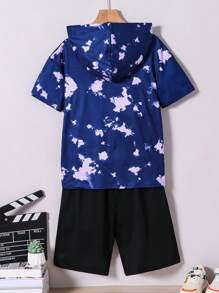 SHEIN 2 件装 Tween Boy 夏季休闲扎染笑脸印花拼布连帽衫和短裤套装 - 彩色 - 查看 2