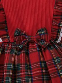 SHEIN Cô Gái Trẻ In Tartan Viền Ruffle Nơ mặt trước Đầm Với băng đô Đối với Giáng sinh - Đỏ - Xem 6