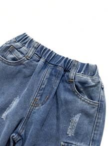 SHEIN 年轻男孩复古破洞工装口袋宽松蓝色牛仔锥形牛仔裤，适合年轻男孩校服/日常穿着秋冬装 - 中等水洗藍 - 查看 3