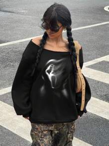 SHEIN EZwear 女式尖叫骷髅印花图案黑色休闲宽松露肩厚羊毛套头连帽运动衫，秋冬 - 黑色 - 查看 4