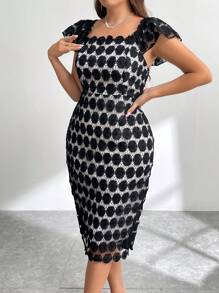 SHEIN Privé Đầm ôm body tay bèo ren cỡ lớn - màu đen - Xem 3