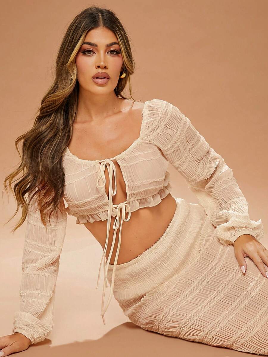 Hauture Solid Texture Bow Tie Balloon Sleeve Crop Top - Apricot - View 1