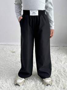SHEIN Pantalones rectos de pierna ancha de unicolor con parche de letra, informal, a juego para madre e hija, estilo preppy, excelente para uso casual, diario y escolar en verano y otoño-invierno