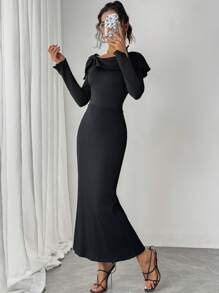 Chiquease فستان أنيق بأكمام طويلة وياقة دائرية ذو موحد اللون - الأسود - مشاهدة 3