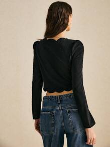 Poéselle Áo sơ mi dài tay thắt nút viền vỏ sò trơn thanh lịch cho nữ, AW, Đồ mặc mùa đông, Đồ mặc mùa thu cho nữ, Áo sơ mi. Đồ mặc đi làm, Áo mùa thu, Áo hở vai, Thanh lịch, Thường ngày, Phong cách Old Money, Đồ mặc công sở cho nữ 24 FW, - màu đen - Xem 7