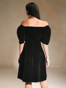 Anewsta Váy chữ A trễ vai nhung đính đá quý thanh lịch cho tiệc Giáng sinh - màu đen - Xem 3