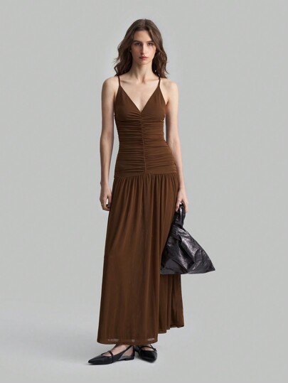 Ontre Women's 2025 New Versatile Practical Dress, Sleeveless Pleated Design Dress, Casual Business Office Commuter Dress, High-Quality Airport Fashion, Premium Material High-End, Elegant, Old-Fashioned Cruise Attire For Wedding Guests Modern Urban Casual Fashion Business Casual Women's Office Wear Low-Key Old Money Style Effortless Temperament High-End Urban Commuting High-Quality Airport Women's Wear High-End Material