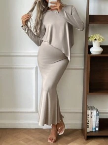SHEIN Bộ 2 áo thun bà bầu cổ tròn tay dài viền bất đối xứng màu trơn và chân váy midi thường ngày, xuân thu - Màu nâu  Mocha - Xem 3