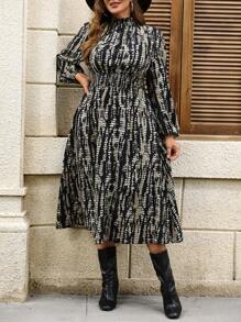 SHEIN Clasi 加大码时尚全印花立领灯笼袖连衣裙，秋季长款女装秋季服装 - 黑與白 - 查看 6