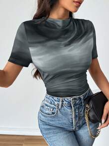 SHEIN Privé Combinaison une-pièce pour femmes grandes tailles avec motif teinté dégradé, nouvelle arrivée