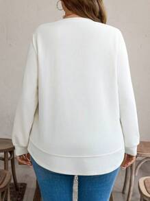 SHEIN LUNE 大码女式纯色简约长袖卫衣，适合日常休闲穿着，也是假日、毕业、教师节、返校季、秋冬季的必备单品。 - 白色 - 查看 3