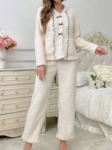 Conjunto de ropa de dormir con botones en la parte delantera de manga larga y con adorno de encaje floral