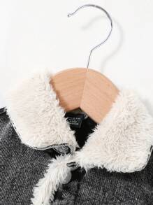 SHEIN 男婴 2 件套凉爽保暖石洗工装口袋黑色牛仔保暖内衬泰迪夹克和宽松牛仔慢跑牛仔裤，适合男婴室内/室外秋冬服装 - 彩色 - 查看 3