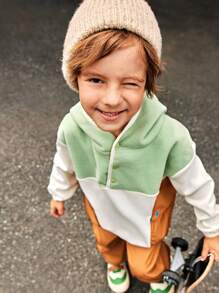 SHEIN 2 件套年轻男童秋冬休闲拼接连帽衫套头衫和裤子套装 - 卡其色 - 查看 1