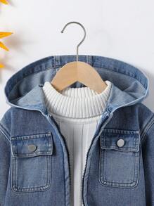 SHEIN جاكيت جينز مبطنة بالحرارة بغطاء للرأس وجيوب متعددة بتصميم فضفاض للفتيات الصغيرات