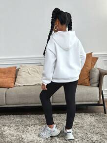 SHEIN Tween Girls' Streetwear Casual Knit Crew Neck Sweatshirt Outfit