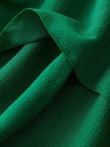 SHEIN LUNE Round Neck Asymmetrical Hem Textured Minimalist Shirt - Green - View 5