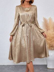 Chiquease Vestido largo de manga larga con escote redondo, cintura marcada y lazo para mujer con brillo metálico para fiestas y celebraciones de Año Nuevo - Dorado - Ver 7