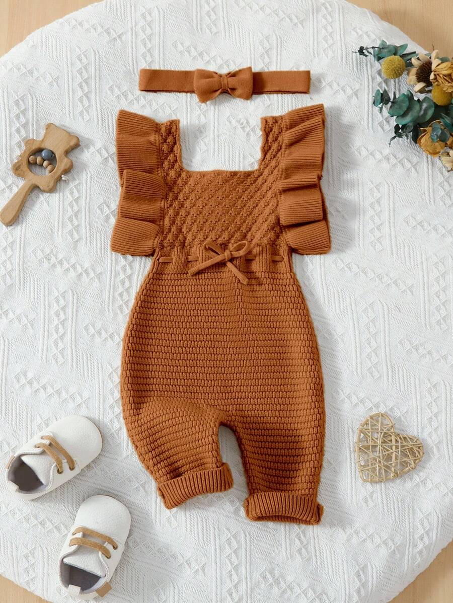 SHEIN Playful Pals 女婴可爱休闲荷叶边提花针织连体衣，卡其色和焦糖色，带心形图案，秋冬新品 - 棕色 - 查看 1