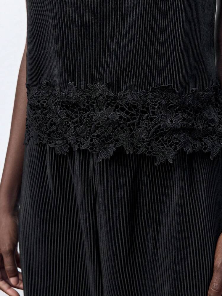 SHEIN Maija Women's Black Solid Color Lace Patchwork Camisole For Autumn