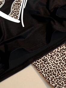 SHEIN Teen Girl 2pcs Heart Print White Round Neck Long Sleeve Top With Leopard Pants Casual Homewear Set