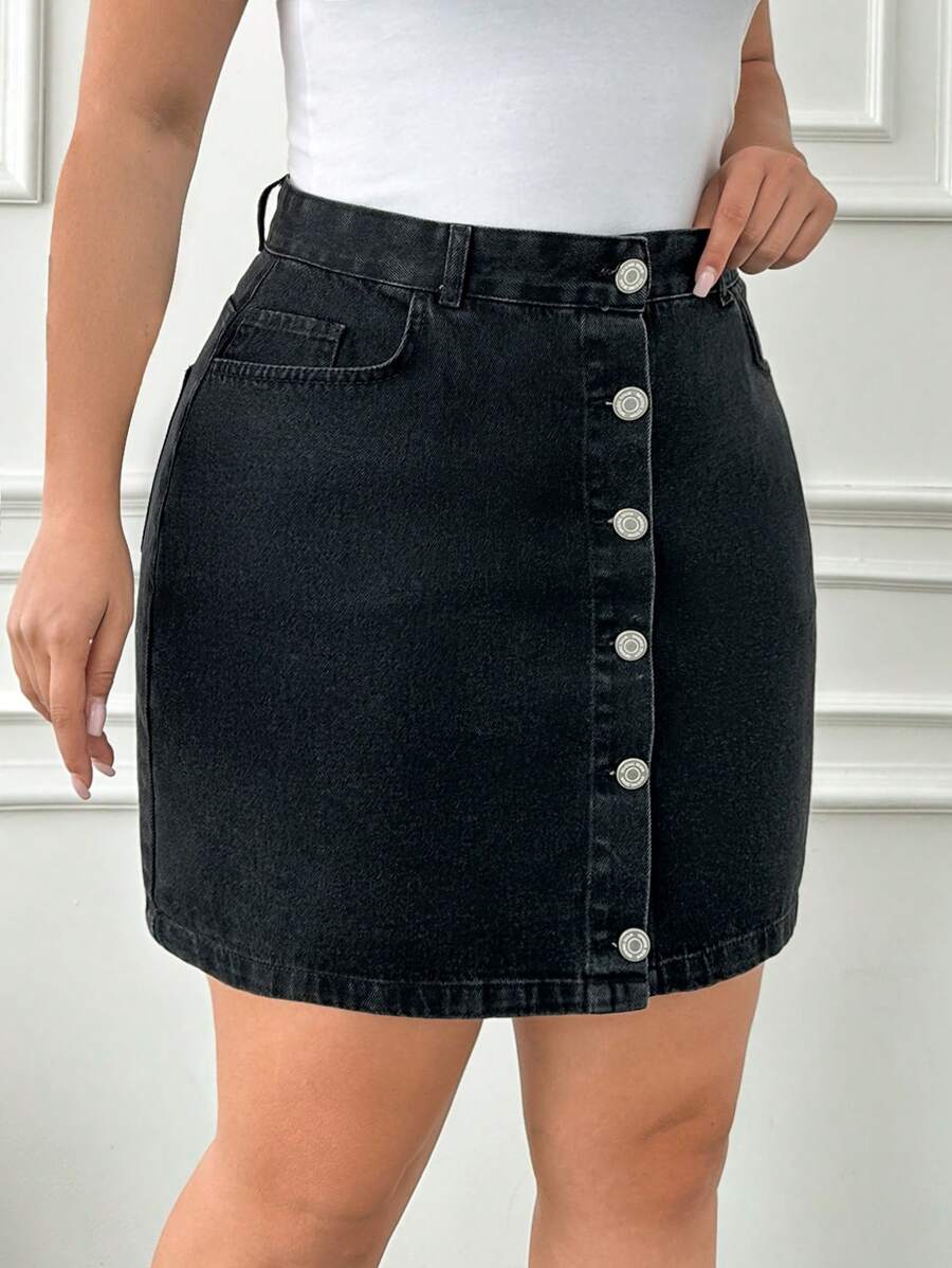 RueChic PLUS SIZE WOMEN CASUAL SOLID BUTTON FLY SLANT POCKET DENIM SKIRT - Black - View 1