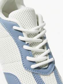 SHEIN 4 Seasons Simple Stylish Breathable Mesh Casual Unisex Kids Sneakers, Back To School Sports Shoes - Baby Blue - View 5