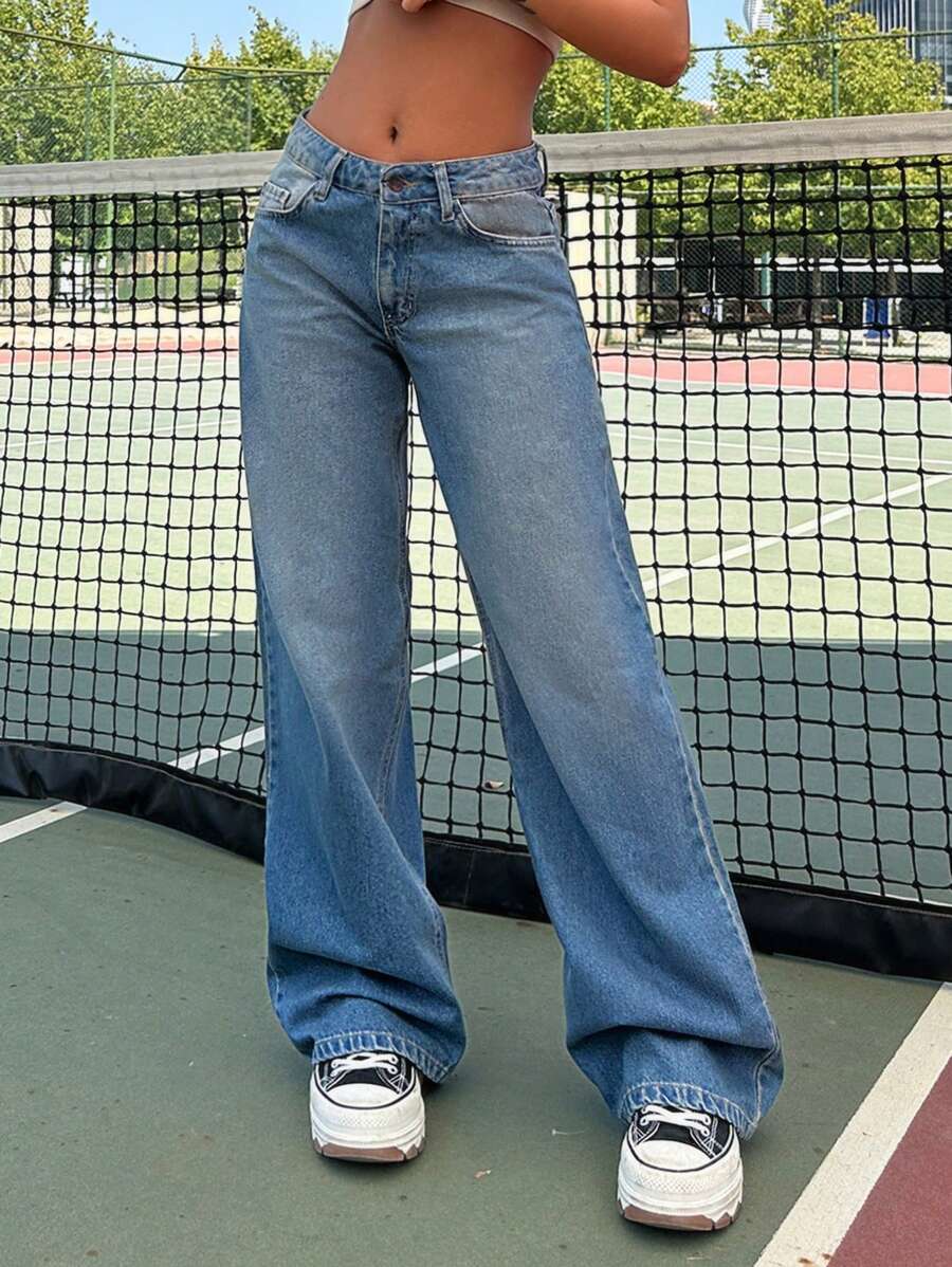 RueChic Jeans à jambe droite devant, lavage moyen