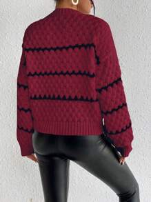 Chiquease Áo len nữ dáng rộng, kẻ sọc, kiểu dáng popcorn, vai rớt, thích hợp cho mùa thu đông. - Màu Đỏ Sâu - Xem 2