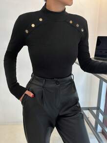 EURMUSE Top côtelé ajusté noir avec détails de boutons dorés - Noir - Voir 5