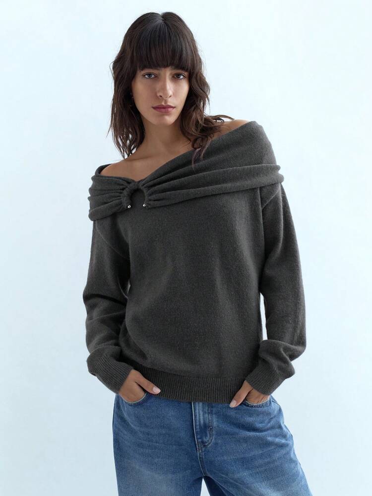 SHEIN Maija Grey Metal Accent Off Shoulder Long Sleeve Loose Casual Sweater, Suitable For St. Patrick's Day, Easter, Chinese New Year, Music Festivals In Fall/Winter,Women's Winter Sweater, Christmas Women's Clothing