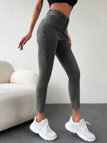 RueChic Slim-fit Jeans - Light Grey - View 4
