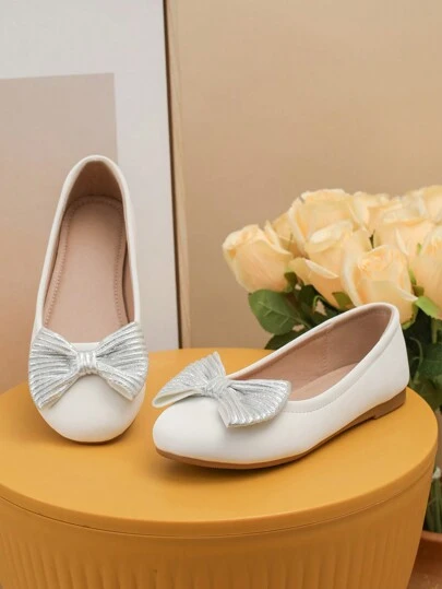 适合潮流青少年的时尚平底休闲乐福鞋