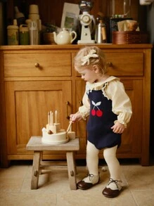 SHEIN 3 件套女婴樱桃图案柔软针织毛衣、紧身衣和无檐小便帽套装，适合休闲、外出、旅行、度假、居家和育儿场合 - 寶藍色 - 查看 5